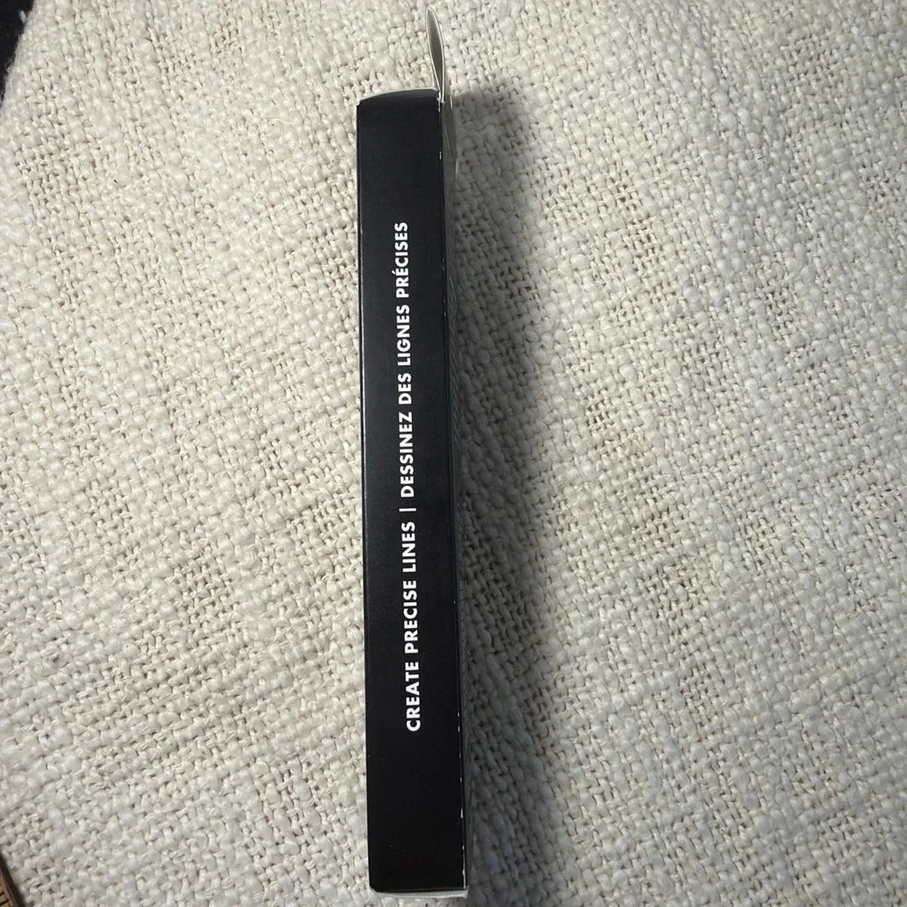 e.l.f. Precision Liquid Eyeliner, Black, 0.13 fl oz